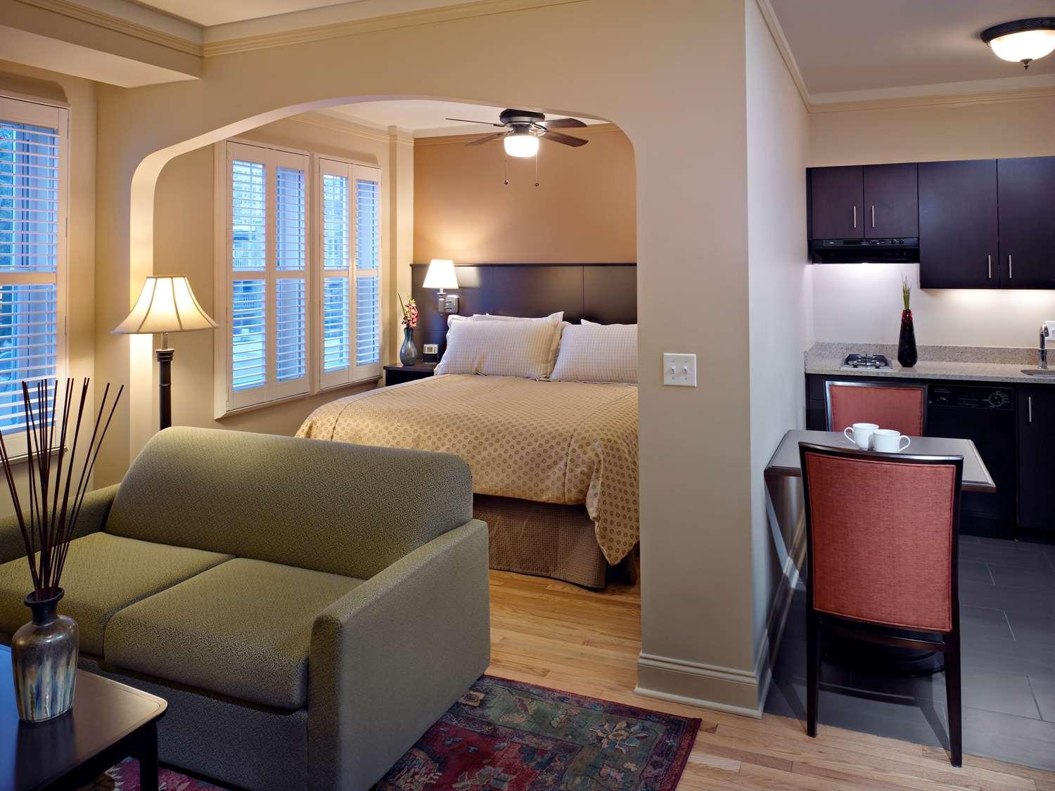 Best Western Plus Hawthorne Terrace Hotel Chicago Esterno foto