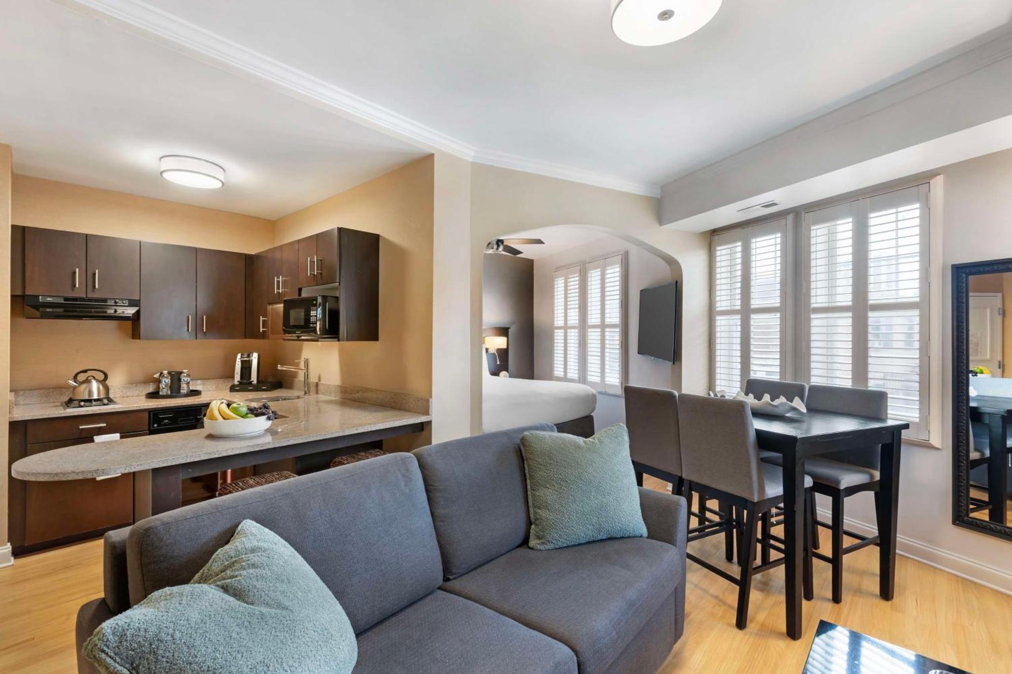 Best Western Plus Hawthorne Terrace Hotel Chicago Esterno foto