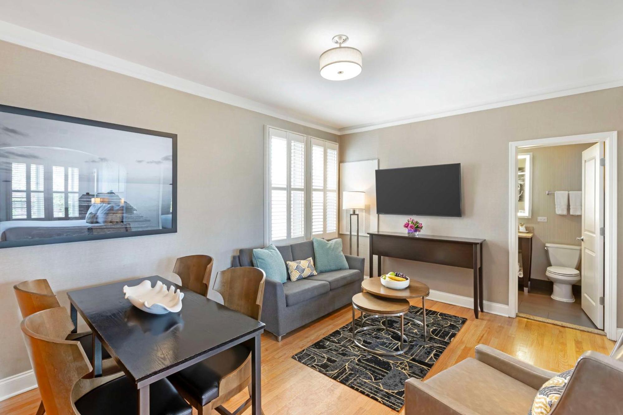 Best Western Plus Hawthorne Terrace Hotel Chicago Esterno foto